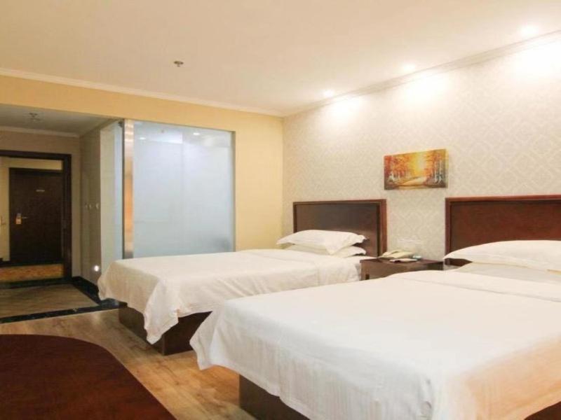 Greentree Inn Jiangsu Zhenjiang Dingmao Industrial Park Wode Square Express Hotel Экстерьер фото