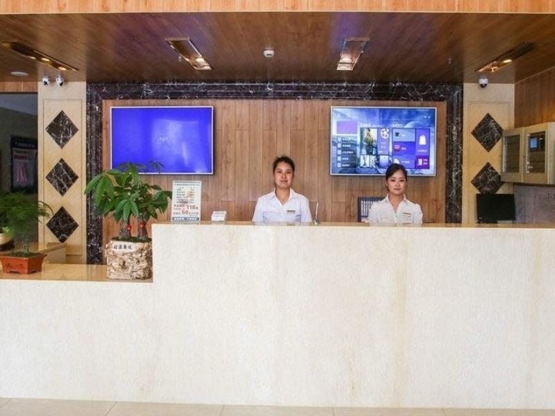 Greentree Inn Jiangsu Zhenjiang Dingmao Industrial Park Wode Square Express Hotel Экстерьер фото