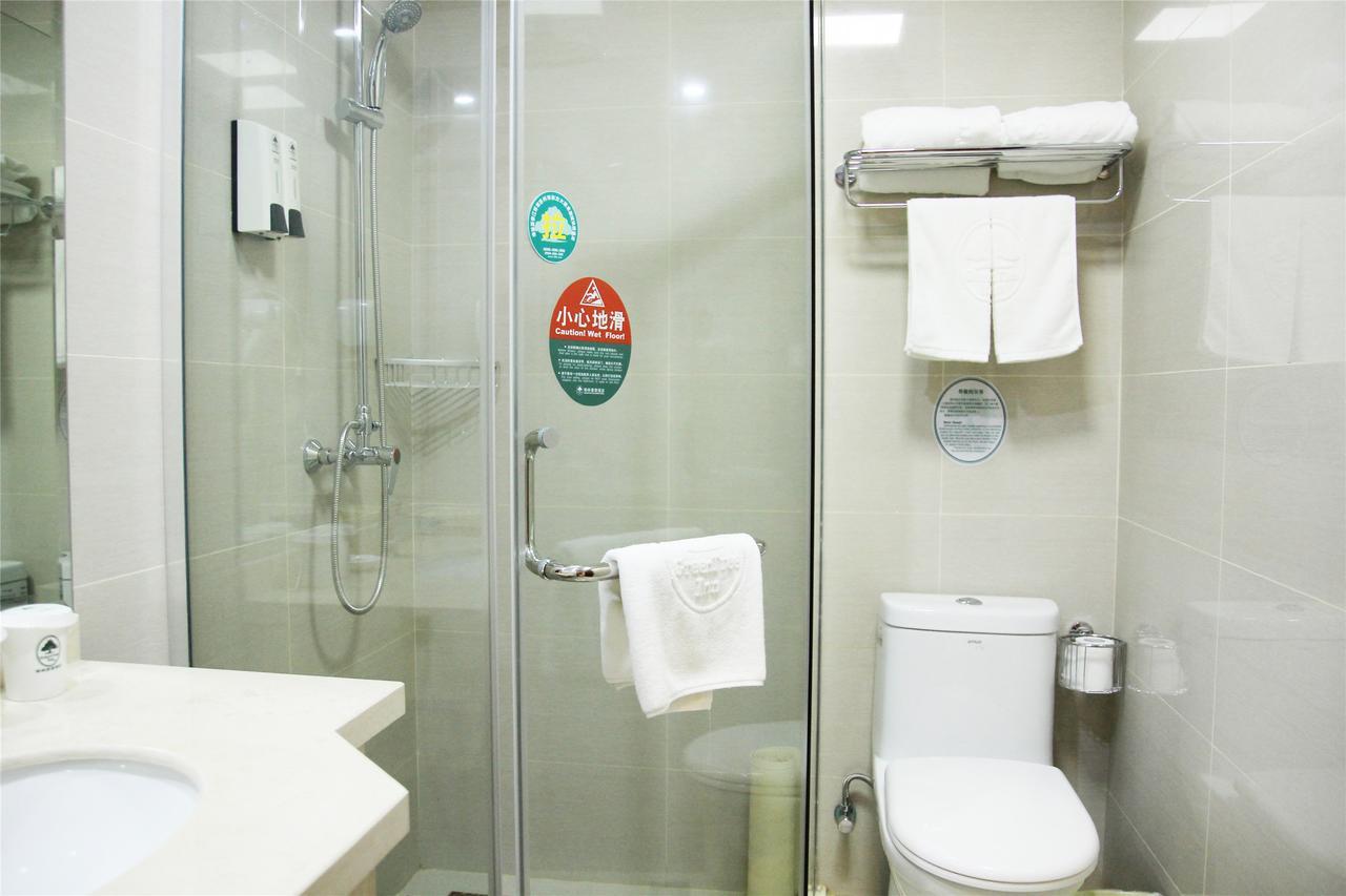 Greentree Inn Jiangsu Zhenjiang Dingmao Industrial Park Wode Square Express Hotel Экстерьер фото