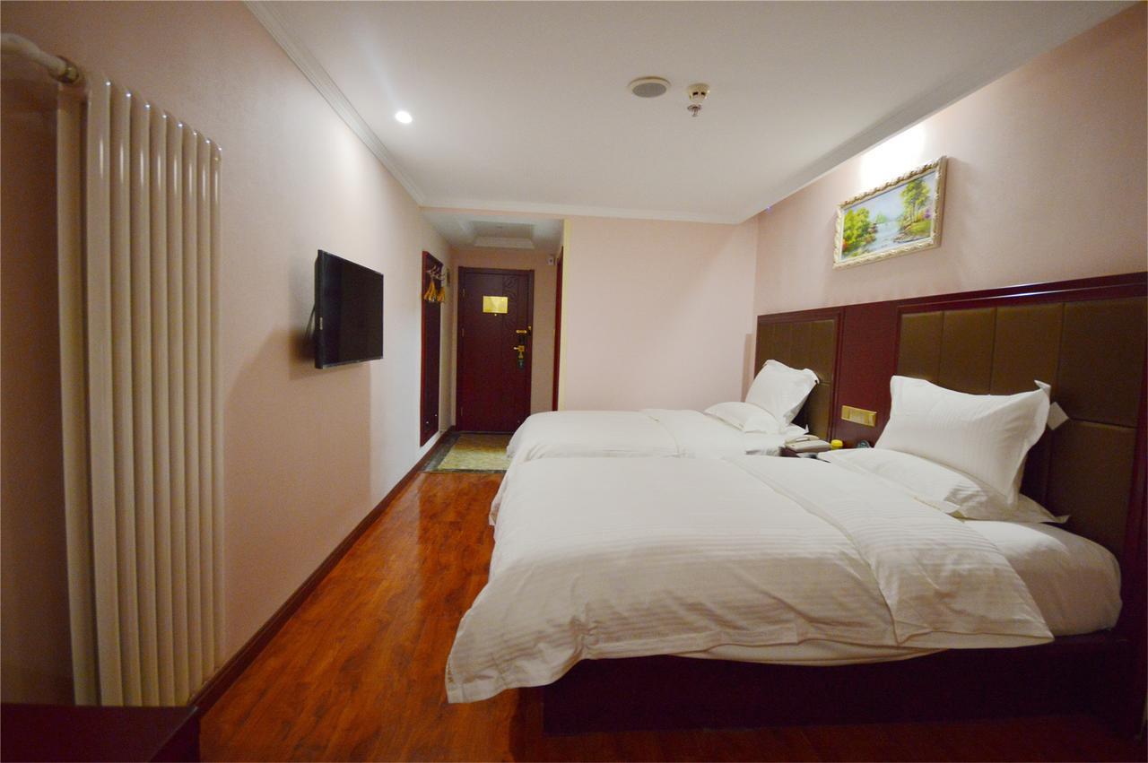 Greentree Inn Jiangsu Zhenjiang Dingmao Industrial Park Wode Square Express Hotel Экстерьер фото