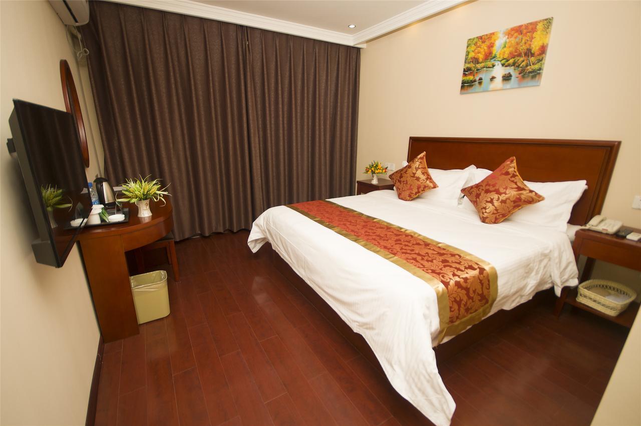 Greentree Inn Jiangsu Zhenjiang Dingmao Industrial Park Wode Square Express Hotel Экстерьер фото