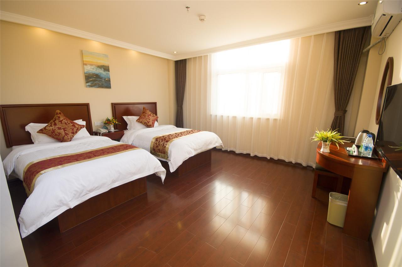 Greentree Inn Jiangsu Zhenjiang Dingmao Industrial Park Wode Square Express Hotel Экстерьер фото